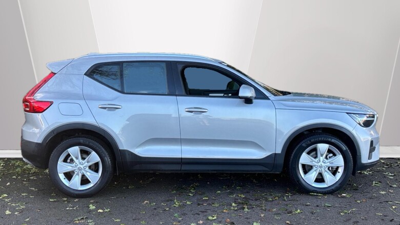 Volvo XC40 2.0 B3P Core 5dr Auto Petrol Estate